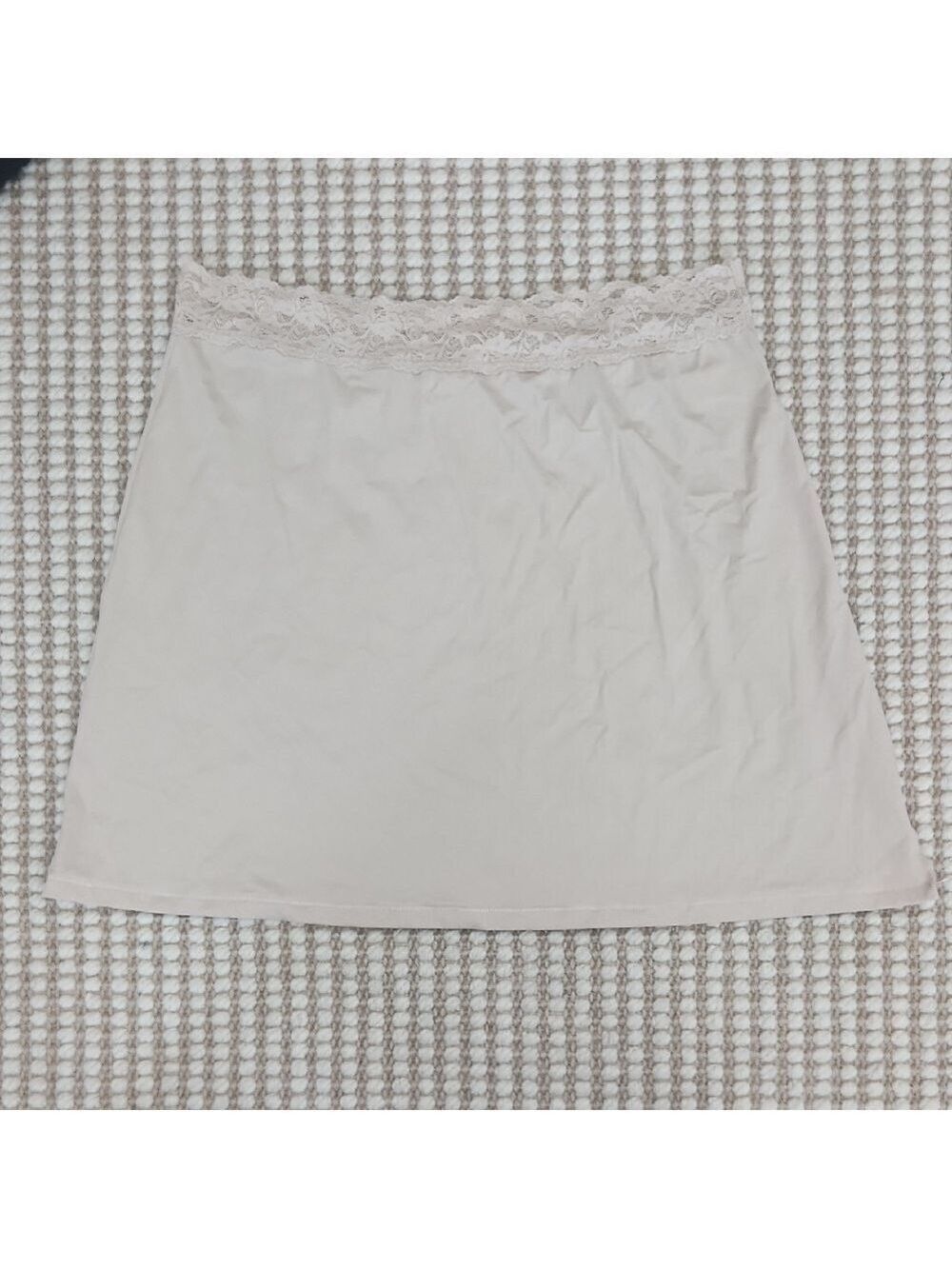 Vanity Fair Cream Lace Trim Slip